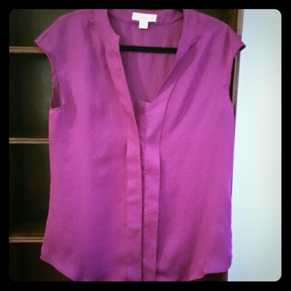 COLDWATER CREEK size 8 fuchsia shell with buttons